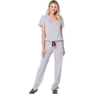 Figs Small Scrub Pants in Cement Grey